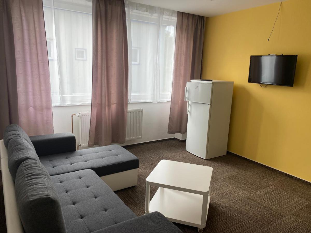 Penzion Teplanka Považská Bystrica Exteriör bild