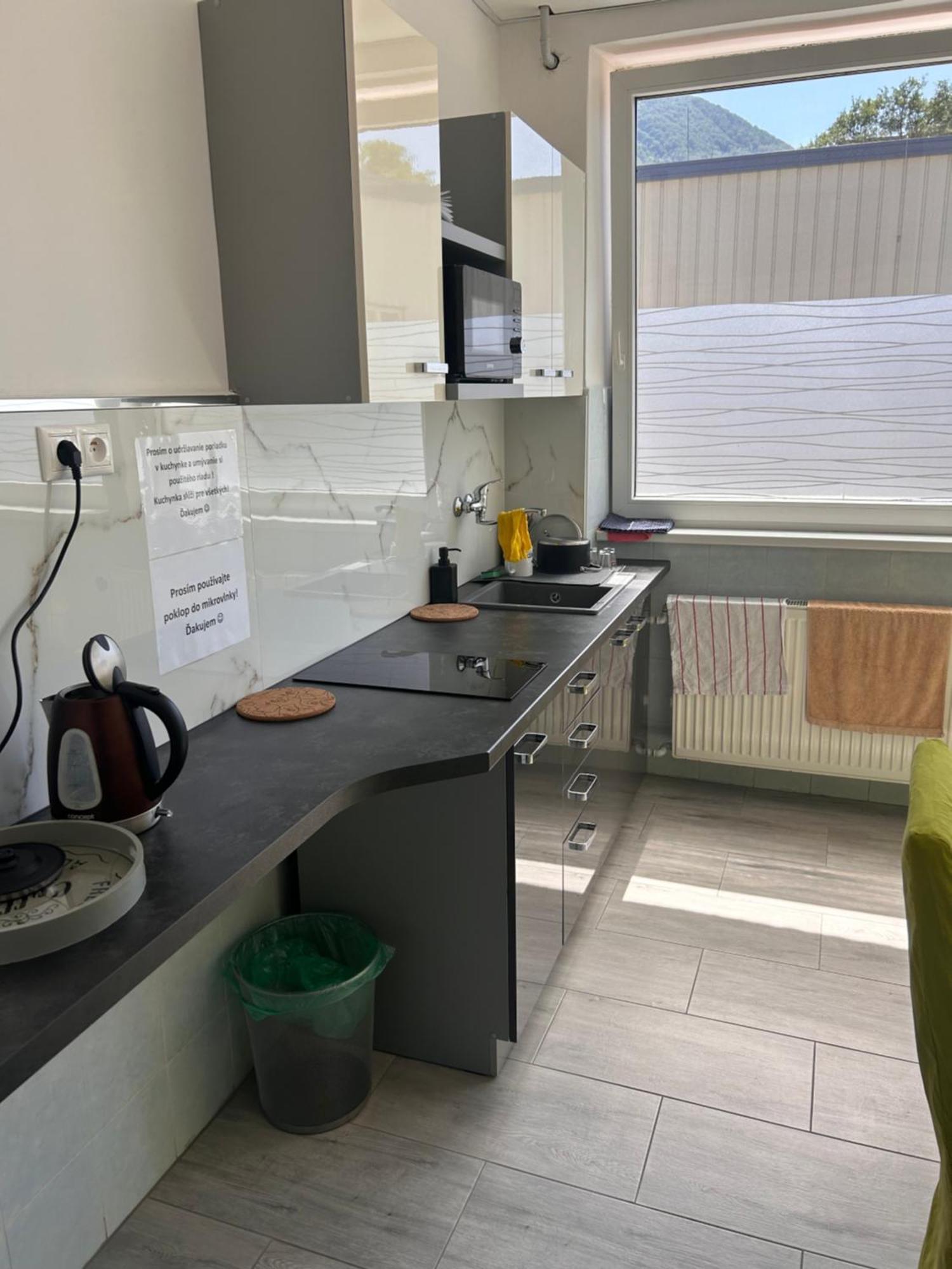 Penzion Teplanka Považská Bystrica Exteriör bild